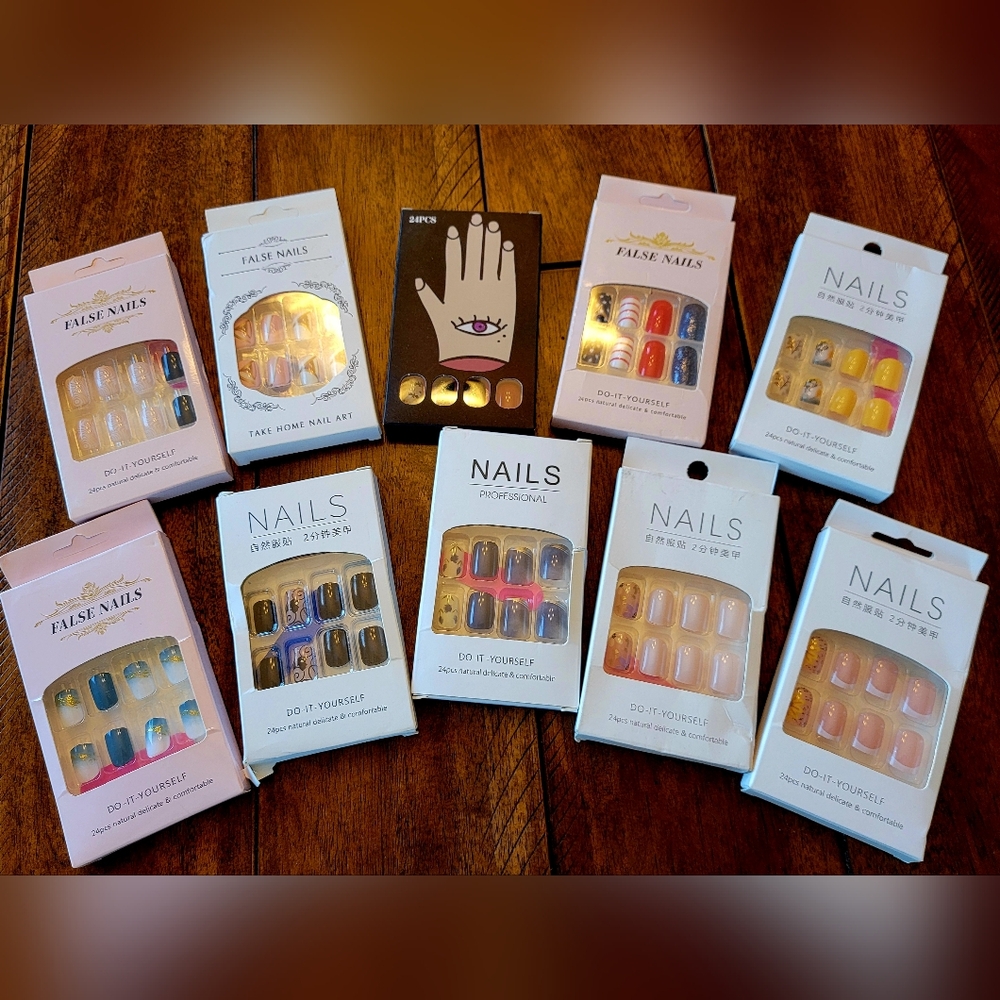 Lot of 10 New Sets Of Press On Accent Nails